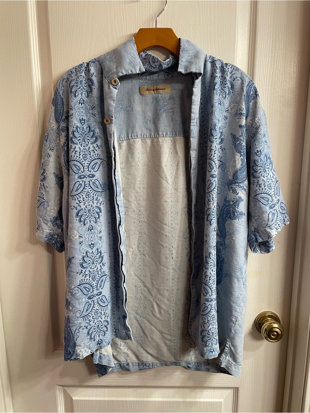 Tommy Bahama Men's Blue Paisley Short Sleeve Button-Front Shirt Silk Resort